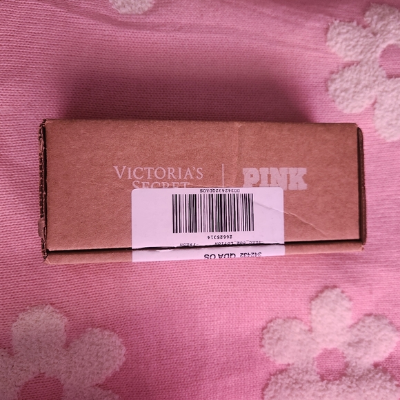 Love Spell Victoria's Secret NEW Lotion - Picture 3 of 3